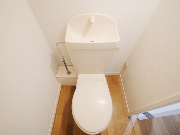 レオパレスDEEPFORESTの物件内観写真